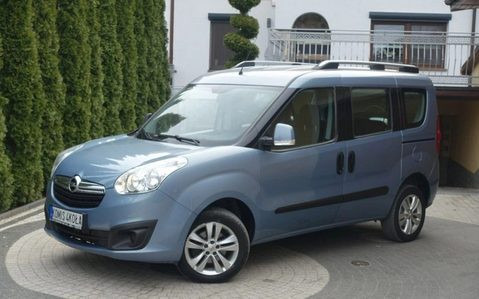 Opel Combo cena 26900 przebieg: 259000, rok produkcji 2011 z Głogów Małopolski małe 154